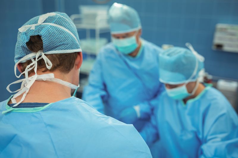 La Conselleria de Sanitat resuelve a favor de nuestro cliente y le indemniza con 100.000 euros por una operación quirúrgica